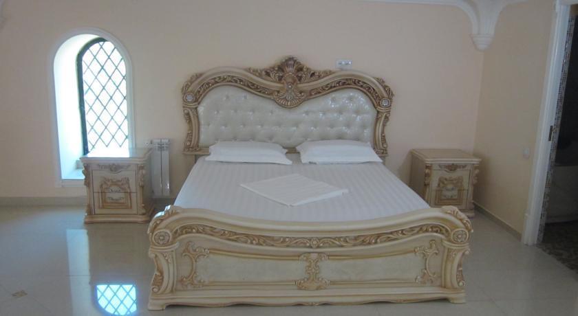 Venezia Palazzo Hotel Ереван Стая снимка