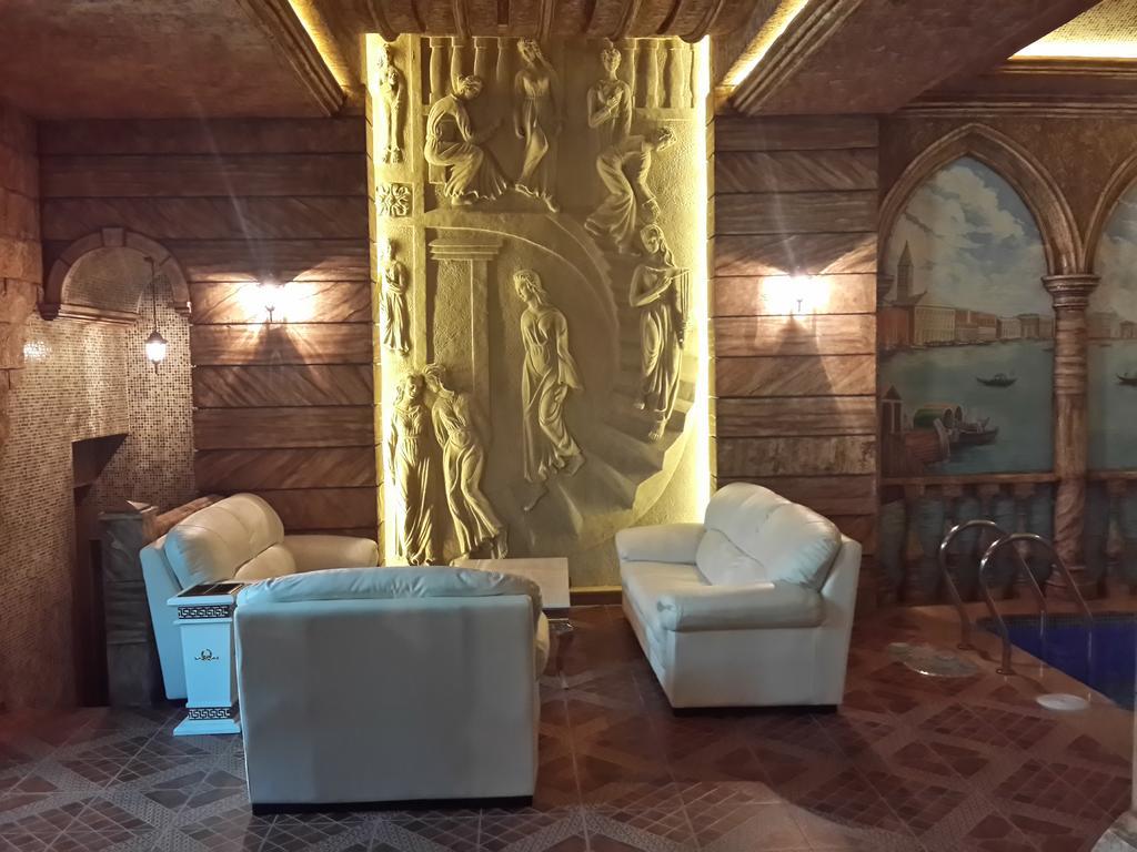 Venezia Palazzo Hotel Ереван Стая снимка
