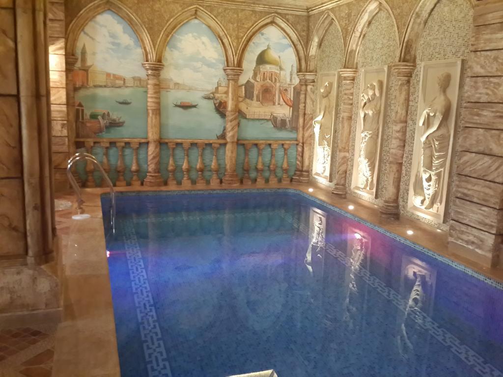 Venezia Palazzo Hotel Ереван Стая снимка